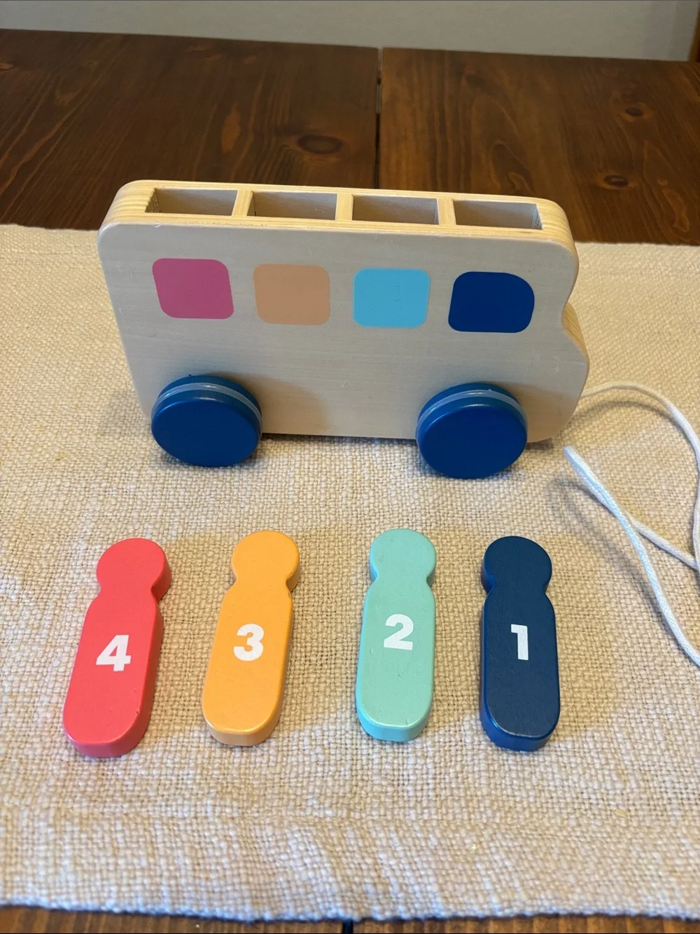 KiwiCo Peekaboo Pull Bus